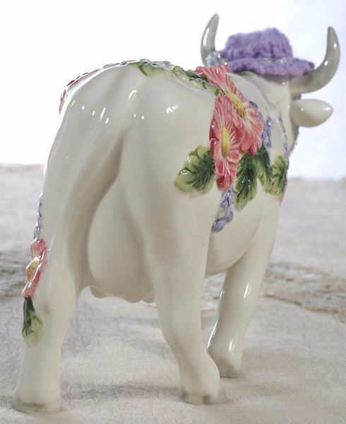 Ceramic Creative Lady Cow Decoration Figurine