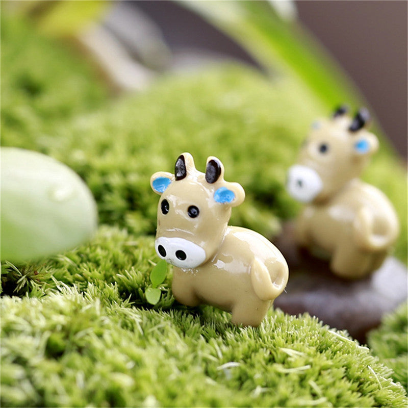 Miniatures Mini Cow's Gnomes Figurines