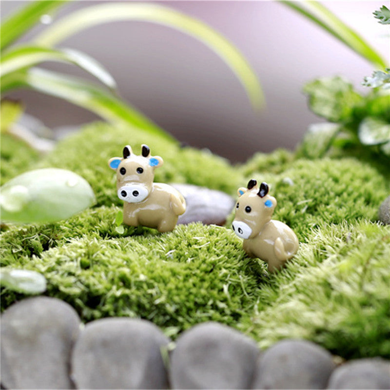 Miniatures Mini Cow's Gnomes Figurines