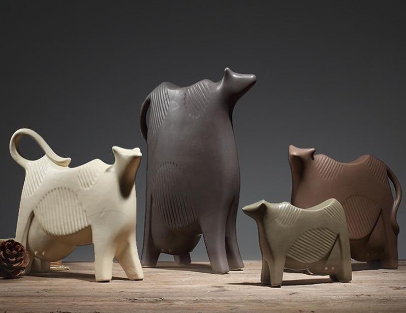 Ceramic Handicraft Dairy Cow Figurine