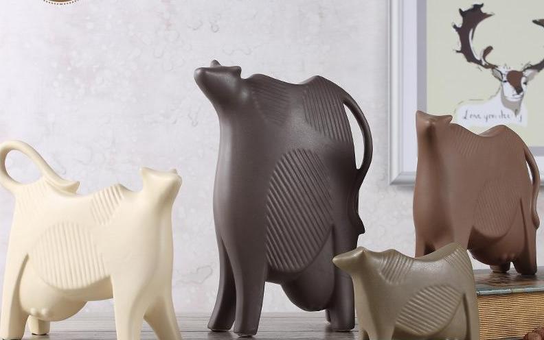 Ceramic Handicraft Dairy Cow Figurine