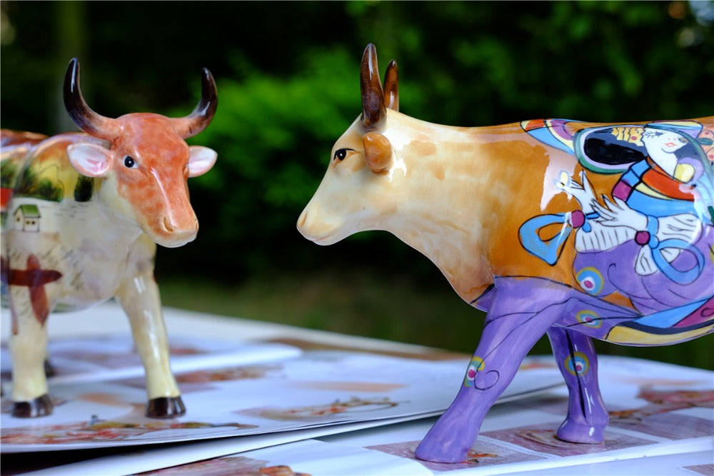 Ceramic Creative Rural Cow Decoration Figurine