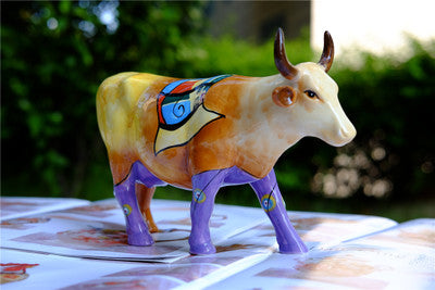 Ceramic Creative Rural Cow Decoration Figurine