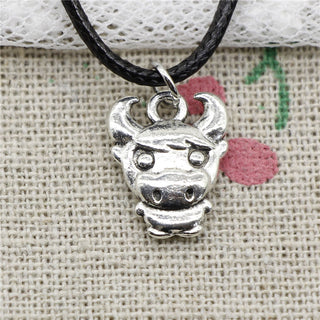 New Fashion Antique Silver Cow Necklace